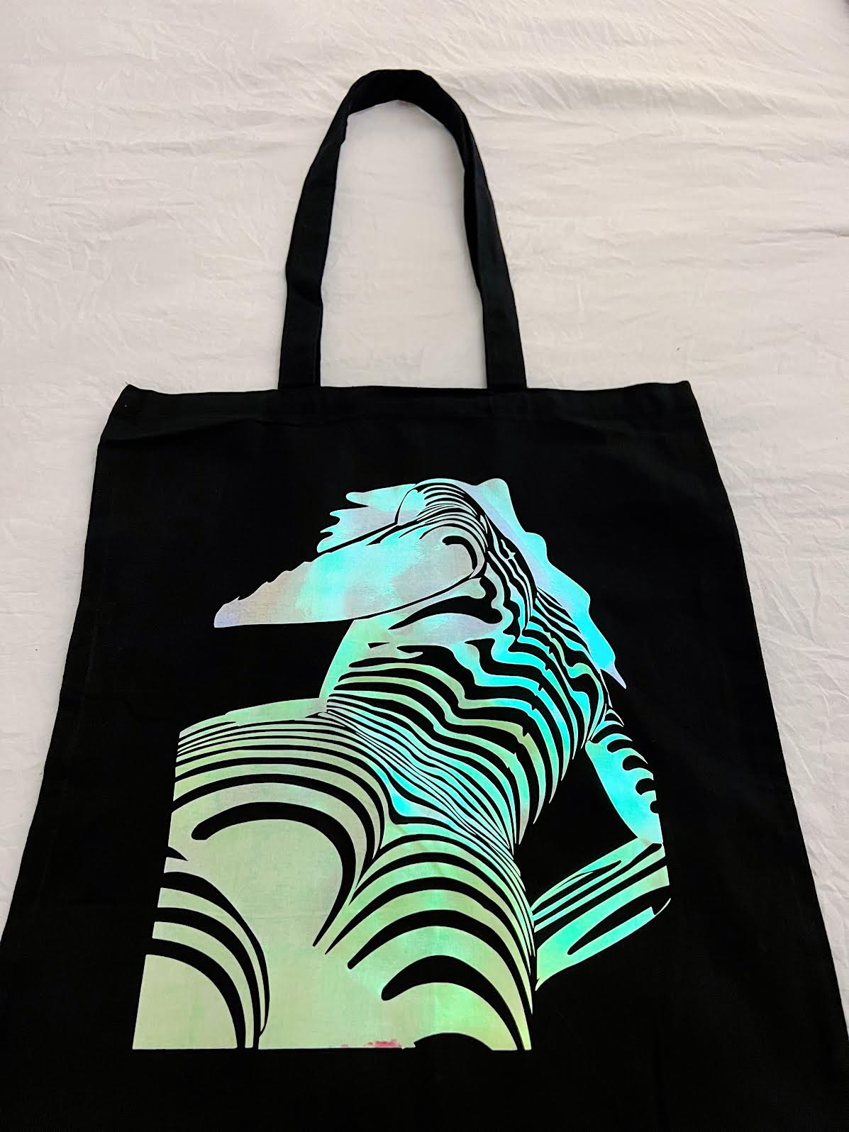 Holographic Tote