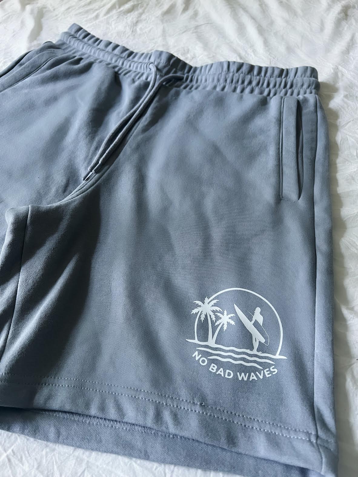 Men's No Bad Waves Shorts